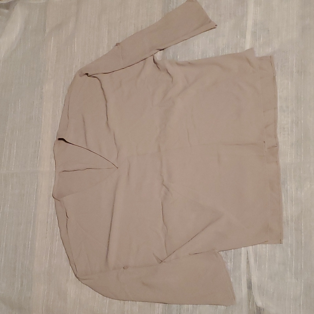 Long Sleeve Pleated Top